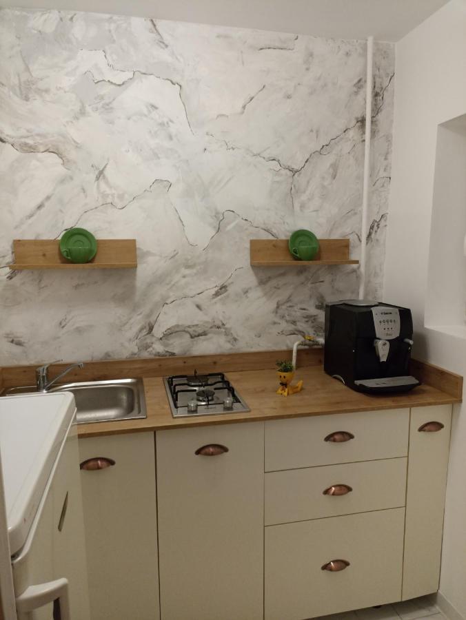 Ame Farmec Apartment