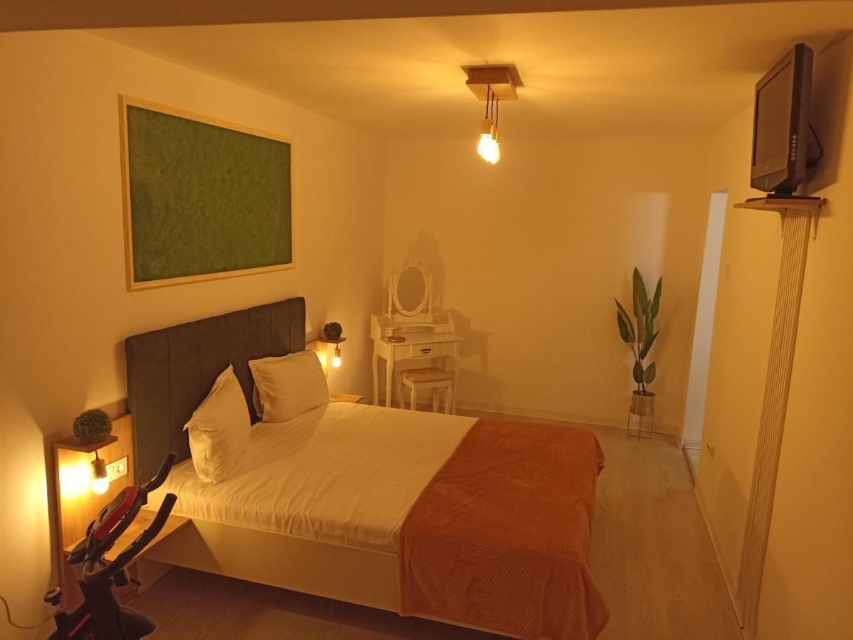 Ame Farmec Apartment